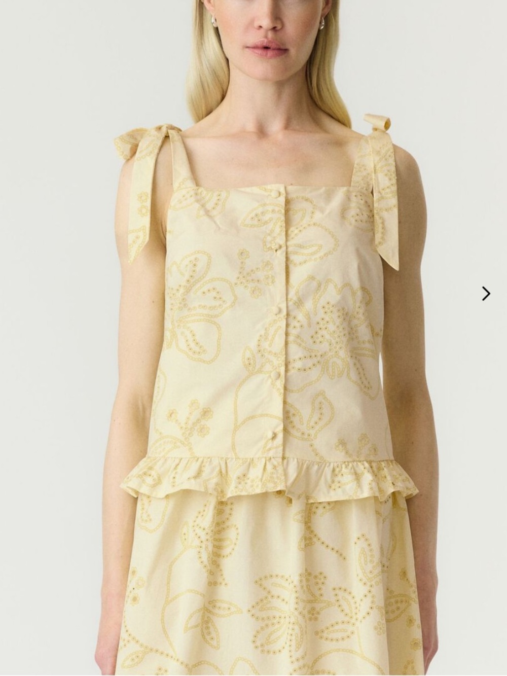 YAS Vasalvana strap cotton eyelet top in Anise Flower